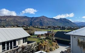 Stunning Bob Lee Place